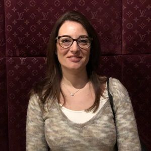 Meet your Posher, Robyn